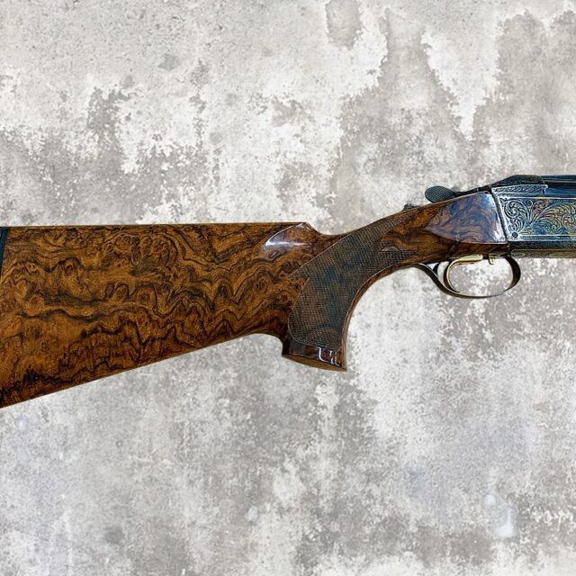 This gun will be with us at nationals if you would like to see it. This is a case hardened super scroll Krieghoff finished in Circassian Walnut. This is absolutely a stunning shotgun.  Come by the trailer and check it out.
==
#krieghoff #superscroll #circassianwalnut #sporter #nsca #sportingclays